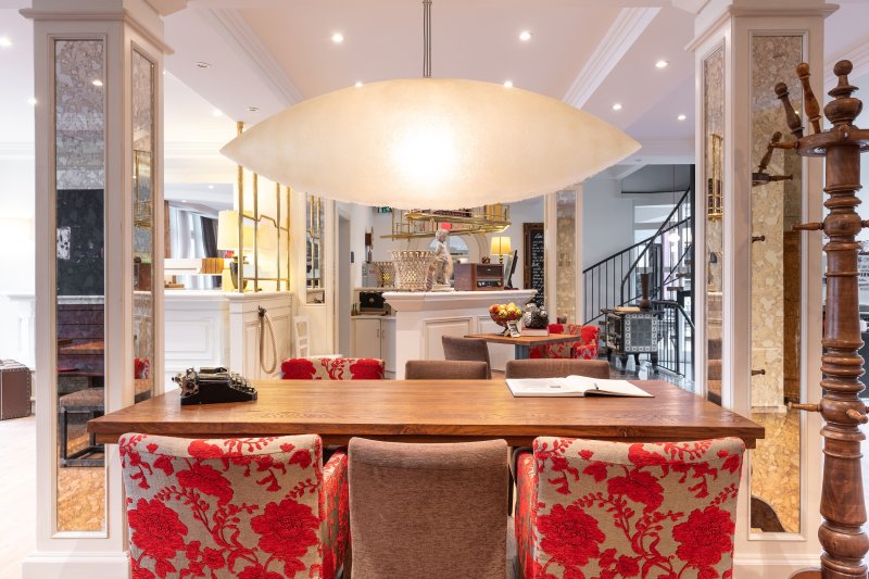 Weinstadt-Hotel GmbH